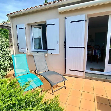 Дом отдыха Maison Renovee Avec Jardin, 2 Chambres, Wifi, A 500m De La - - Fr-1-231-320